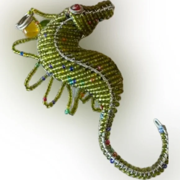 Handmade Beaded Seahorse Holiday Ornament 5.5" Green Suncatcher Hanging Window - Picture 3 of 3